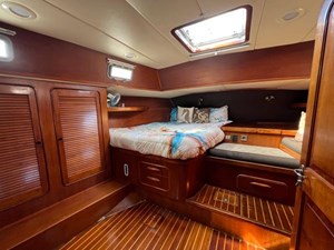 1981 Gulfstar Sloop 60 19 