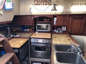 1985 Catalina 36 23 