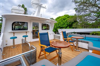 TOP SHELF 15 Upper Aft Deck