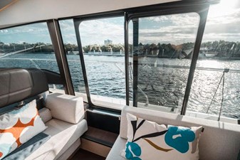 2019 Prestige 590S 51 