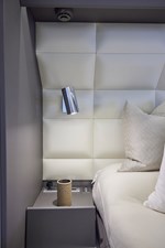 GODDESS OF THE MOON 15 yacht-goddess-of-the-moon-interior-06