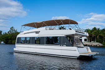 44 Powercat 9 44_overblue_powercat_profiles_12