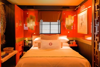 GOLDFINGER 58 34 OVERBLUE GOLDFINGER 58 CATAMARAN FOR SALE