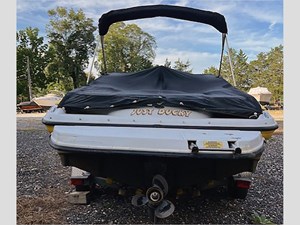 2005 CROWNLINE 206 LSR 3 