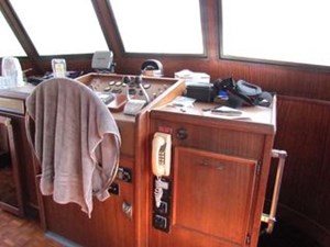 1982 Hatteras LRC Long Range Cruiser 3 4