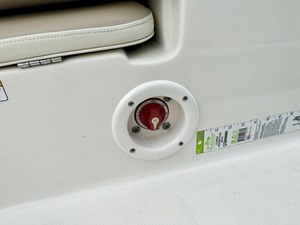 2016 Nauticstar 2110 Sport 48 49