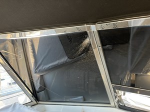 LIO KAI 47 Window frame