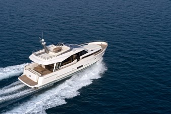 2024 Greenline 48 Fly 14 Greenline 48 Fly Hybrid Powered Yacht by Ocean Pacific Yachts
