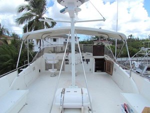 1982 Hatteras LRC Long Range Cruiser 36 37