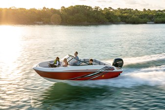 Bayliner VR4  6 