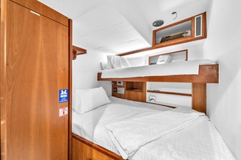Ferretti Yachts Custom Line 94 101 