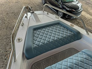 2022 Axopar 37 XC Cross Cabin Brabus 46 
