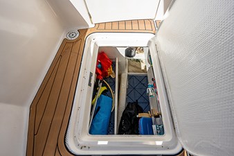 This Little Piggy  81 65_ocean_yacht_this_little_piggy_cockpit_8