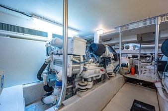 This Little Piggy  66 65_ocean_yacht_this_little_piggy_engine_room_7