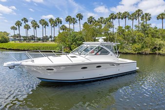 - 3 4_2006 32ft Tiara 3200 Open BENEDITTO