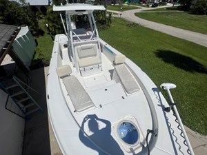 - 29 30_2019 28ft Blue Wave 2800 Pure Hybrid