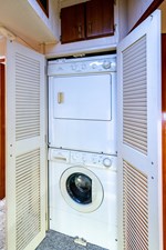 JUST DIVINE 37 61_tollycraft_just_divine_laundry1