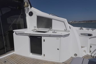 Sunseeker Predator 62 5 