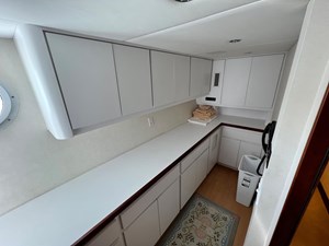 2001 Broward Raised Pilothouse MY 29 