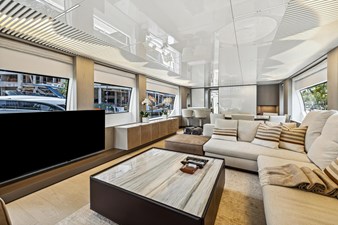 - 35 36_2021 85ft Ferretti Yachts 850