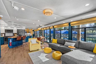 2000 Sumerset House Boat 2 