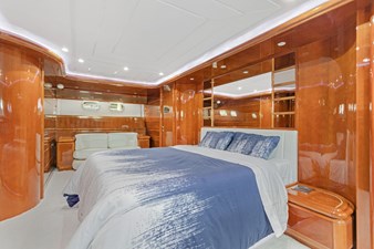 El Ladrillo III 38 39__2002 94ft Ferretti Yachts 94 EL LADRILLO III