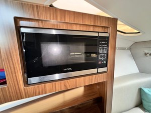 2020 Four Winns Vista 255 16 