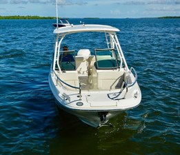Boston Whaler 230 Vantage 7 7
