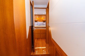 PARAIBA 21 Companionway Looking Forward