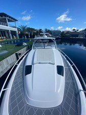 - 17 18_2019 47ft Intrepid 475 Sport Yacht