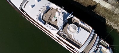 ANNA J 14 Aerial Upper Deck