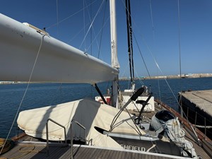42 M Motorsailor  10 