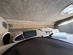 2013 Stingray 225 27 