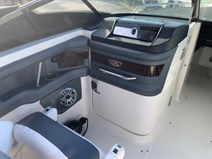 2021 CHAPARRAL 267 SSX 5 06.head console