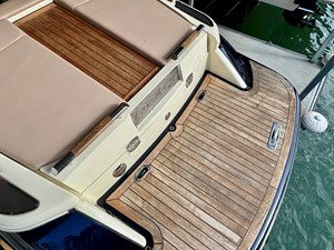 018 Chris-Craft Launch 27 Heritage Trim Edition Surf 12 