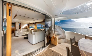 Sunseeker Yacht 90  8 Sunseeker 90