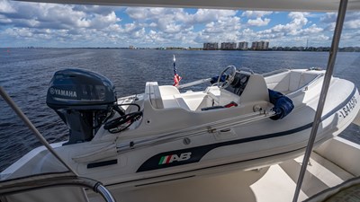 UNBRIDLED 94 DSC00592