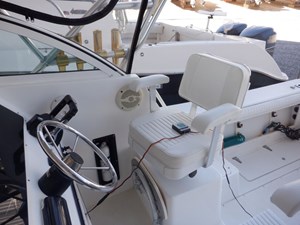 1999 Mako 293 Walkaround 20 
