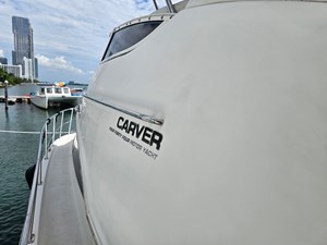 Carver 444 Motor Yacht 4 