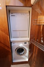 RIVIERA 2020 30 31_2020 60ft Riviera 6000 Sport Yacht