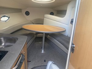 2004 Maxum Cruiser 5 