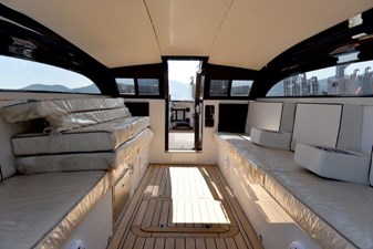 WB 7.5m CUSTOM LIMO TENDER 19 