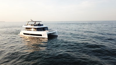 ARCTIC MOON 32 DJI_0579