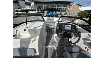 BAYLINER VR6 OB 3 