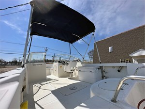 2001 Sea Hunt Escape 200 4 