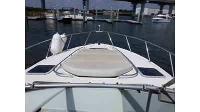 2004 Chaparral 310 Signature 9 