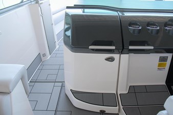 AVIARA AV40 OB 14 SUNDECK