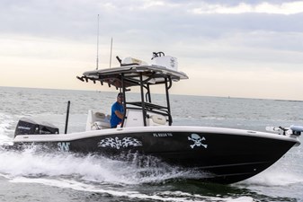 28' Caymas 281HB Center Console 29 