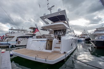 Mazarin 72 Flybridge 25 