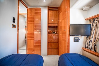 2007 Azimut Flybridge Evolution 63 